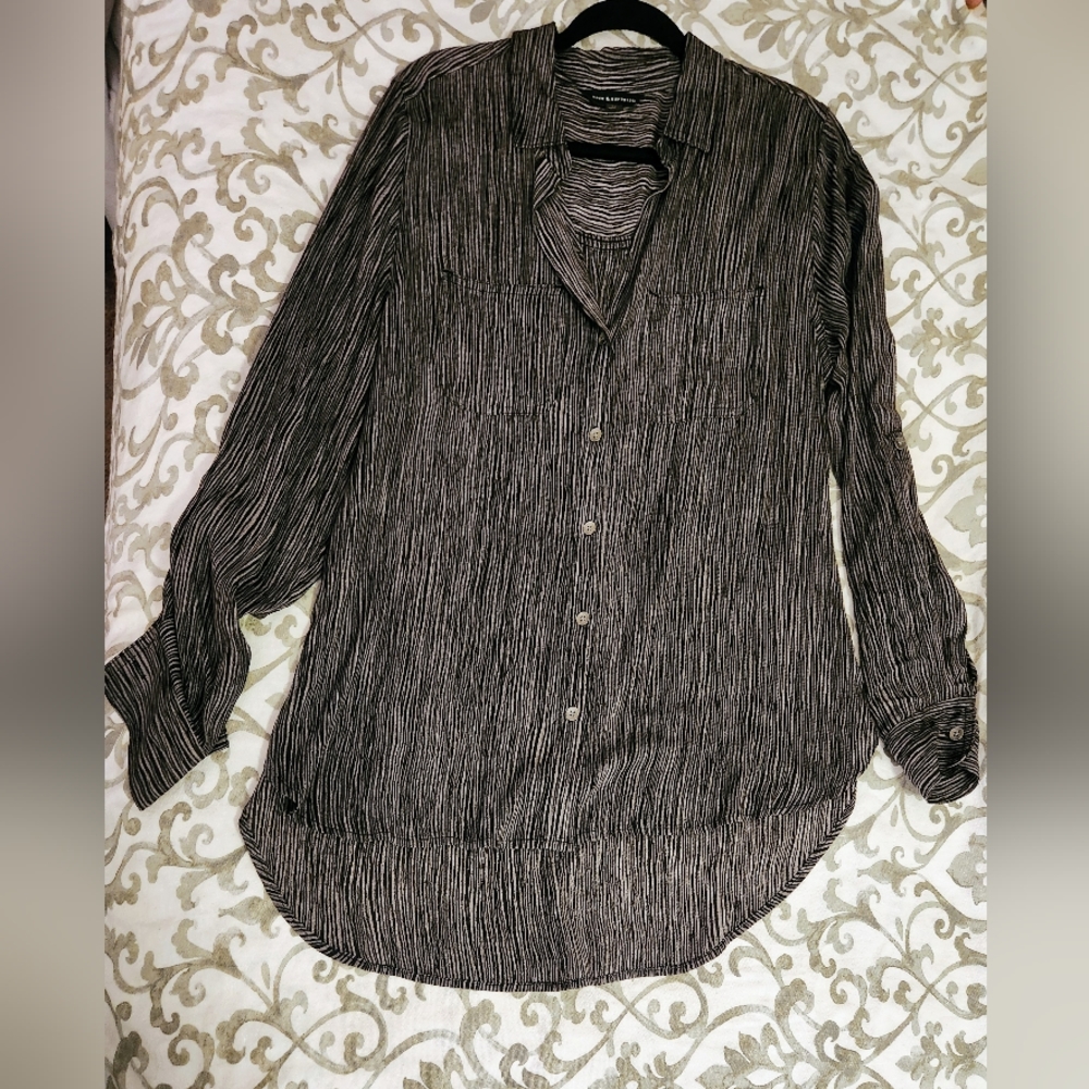 ROCK & REPUBLIC BLOUSE-M